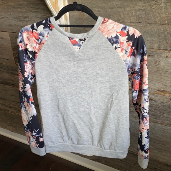 Papermoon Sweaters - Long Sleeve Sweater